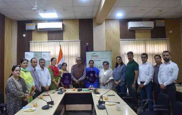 Cluster University of Jammu Partners With FICCI-FLO Jammu, kashmir & Ladakh for Women Empowerment