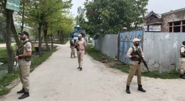 26 Locations Raided, Searches Underway in Sopore, Jammu Kashmir Following Recent Terror Attacks