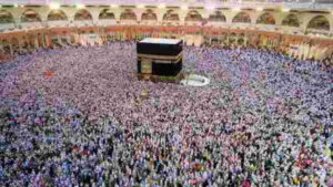 First-Ever Mecca Aerial Alert After Saudi Arabia Intercepts Houthi Drone