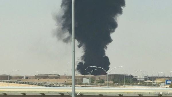 Fire Reported Near Riyadh Airport in Saudi Arabia Amid Yemen Fighting