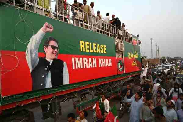 Pakistan Imposes Six-Month Emergency Rule in Khyber Pakhtunkhwa, PTI Chief Minister Sohail Afridi Reportedly Arrested