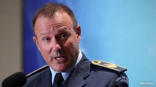 New Zealand Military Chief Tony Davies Resigns Over Undisclosed Inappropriate Relationship