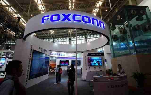 Foxconn says April revenue rose 25.54% y/y, sees Q2 growth