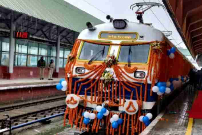 Direct Jammu–Srinagar Train to Start in September: Railway Minister