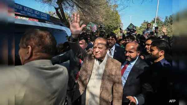 Nawaz Sharif Says He Wants to Lead Pakistan-Occupied Kashmir if PML-N Wins