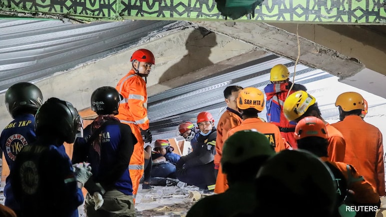 37 Dead in Indonesia School Collapse, Search Operation Underway for 26 Missing