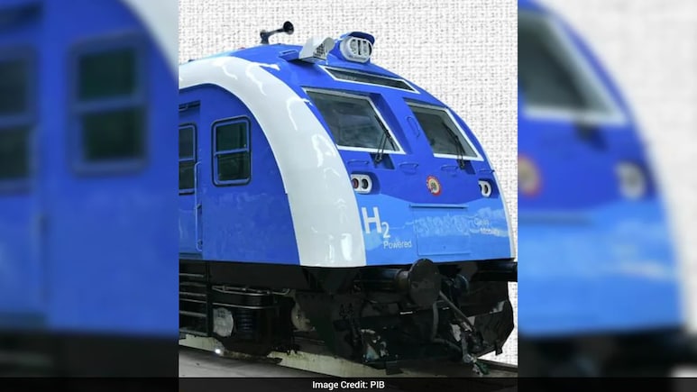 India Makes Royal Entry, Approves First 10-Car Hydrogen-Powered Trainset