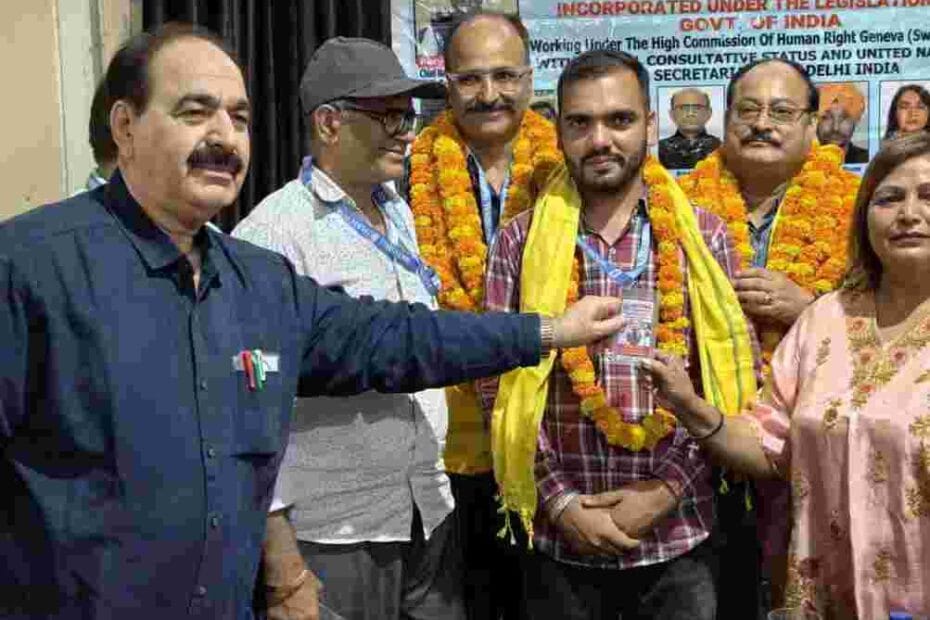 Journalist Narinder Singh Thakur