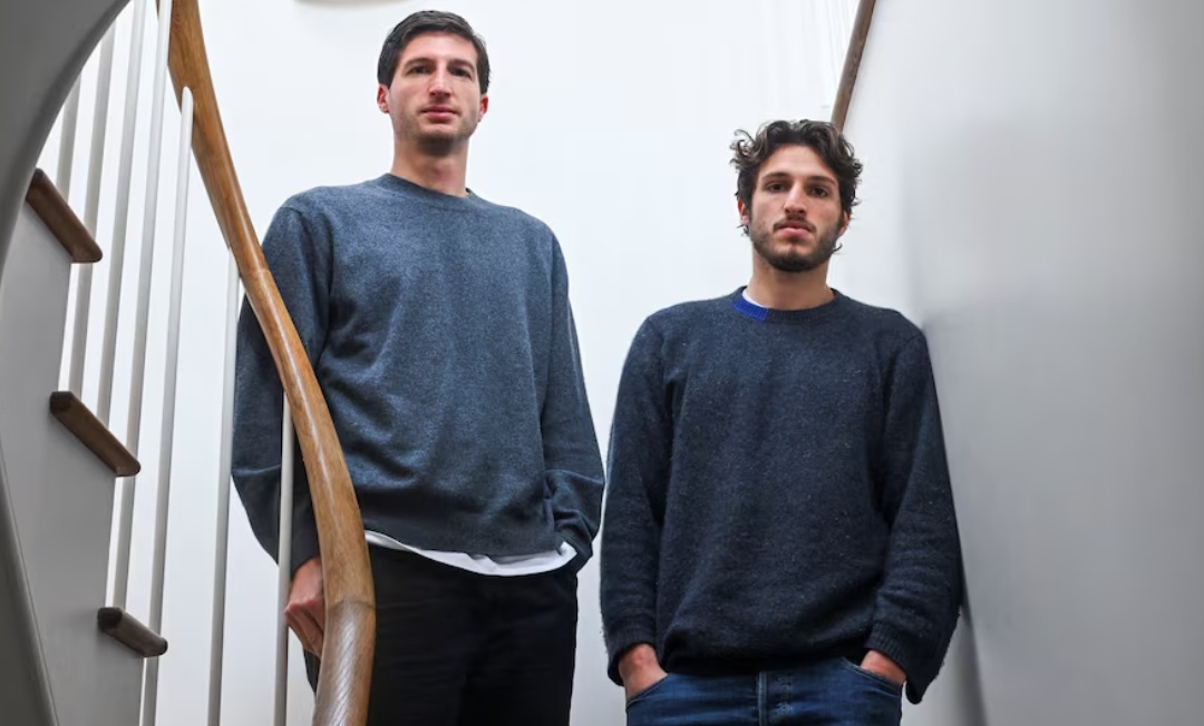 Imran Khan’s Sons Apply for Visas