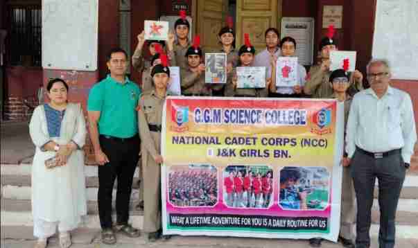 EmpowerHer: Rising Above Addiction – 8 J&K Girls Bn NCC Cadets in Collaboration with NSS Lead Drug Awareness Drive at GGM Science College