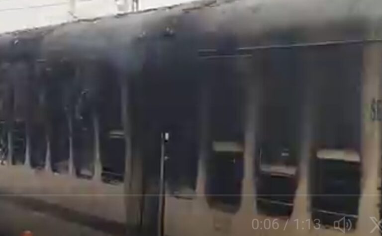 Sasaram-Patna Passenger Train Catches Fire Near Sasaram Junction in Bihar