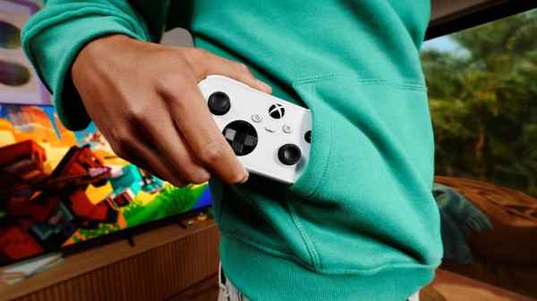 Microsoft Announces $50 Xbox Nano Controller, Launch Set for Next Month