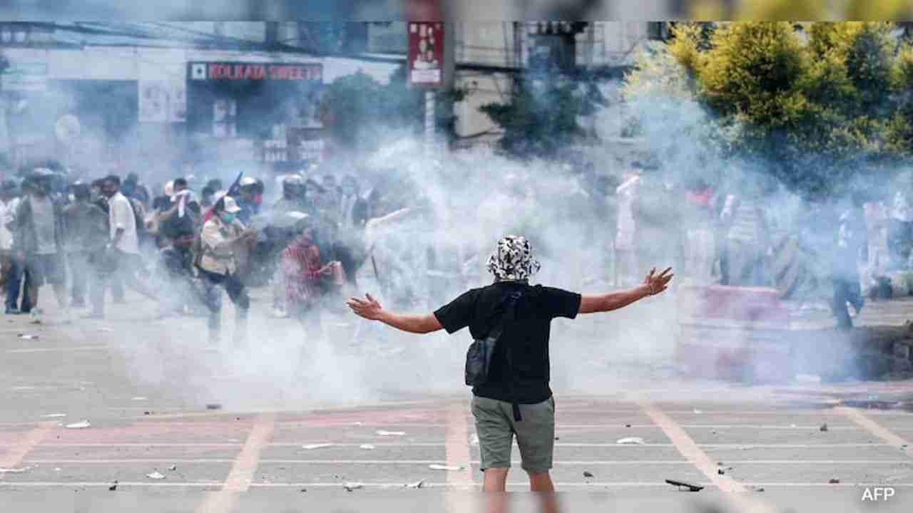 Nepal Bans 26 Social Media Platforms; "Gen Z Revolution" Protests Leave 14 Dead, 100 Injured