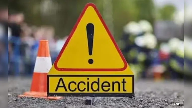 5 Killed, 1 Critically Injured in SUV-Truck Collision in Maihar Madhya Pradesh