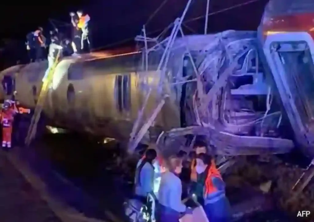 High-Speed Train Collision in Southern Spain Kills 21, Injures Over 70