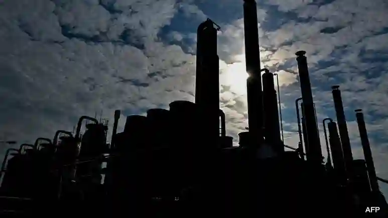 UAE Signs $2.5 Billion Gas Supply Deal With Hindustan Petroleum