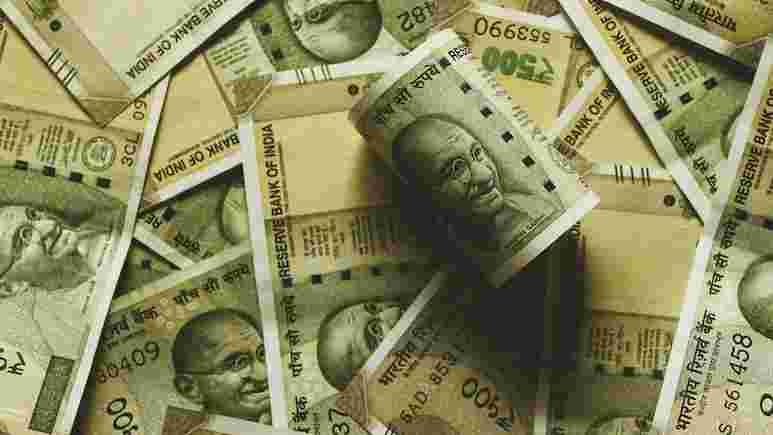 Govt Raises Dearness Allowance For Central Employees by 2 Percent