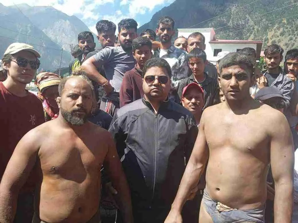 Sub Divisional Administration Paddar Hosts Grand Dangal at Traditional Fair/Zagru, Gulab Garh