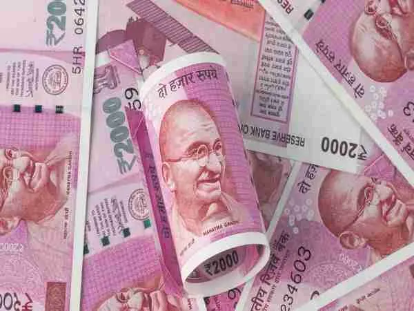 Rs 2,000 Banknotes to Lose Value After September 30