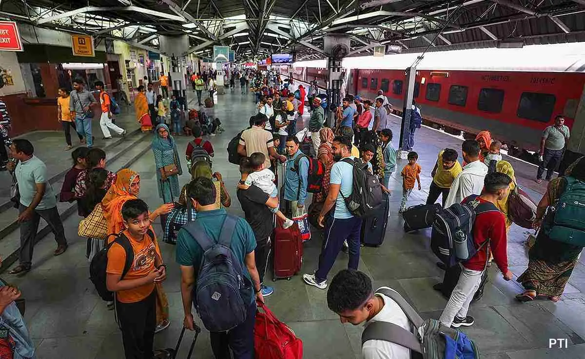 Rail Roko Agitation in Punjab Disrupts Train Services