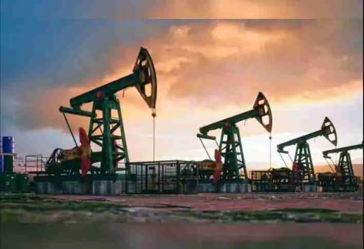 India Raises Windfall Tax on Crude Oil as Global Prices Soar