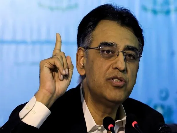 Imran Khan Faces Setback as Asad Umar Resigns, Leaving a Void in Political Circles