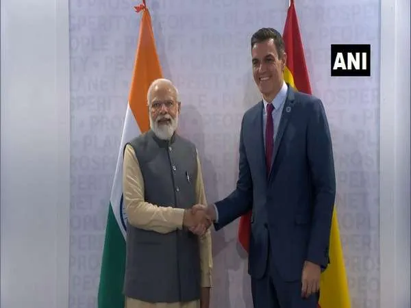 PM Modi Congratulates Spanish PM Pedro Sanchez on Re-Election