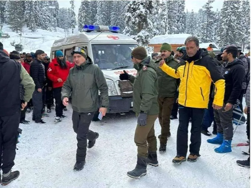 Successful Rescue Operation in Gulmarg after Avalanche Strikes Army Ridge