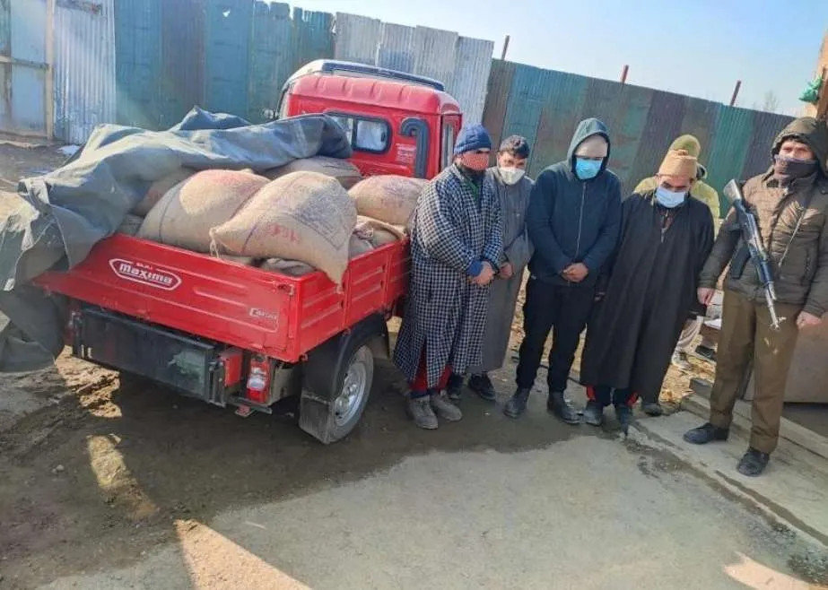 Budgam Police Seize Illegally Procured-Rice, Arrest Four in Central Kashmir