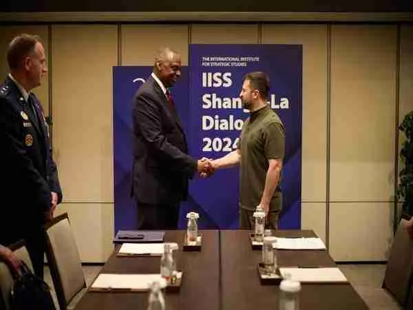 Ukraine's President Zelenskyy meets US Defence Secretary on sidelines of Shangri La Dialogue in Singapore