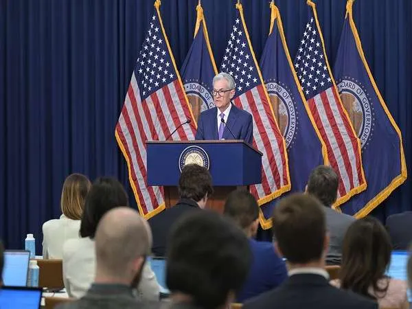 Inflation worries continue for US Fed, no policy rate cut for seventh time