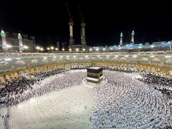 As temperatures soar, six Haj pilgrims die from heatstroke in Mecca