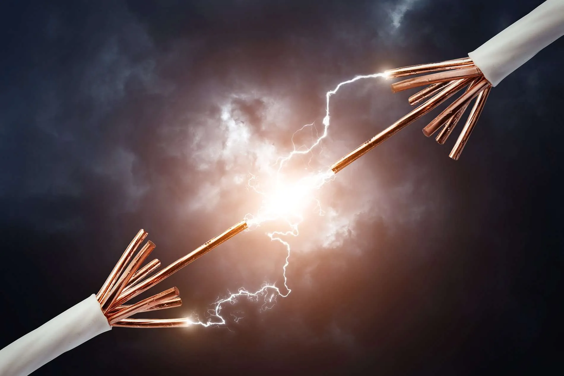 Tragic Electric Shock Incident in Ganderbal: One Dead, One Injured