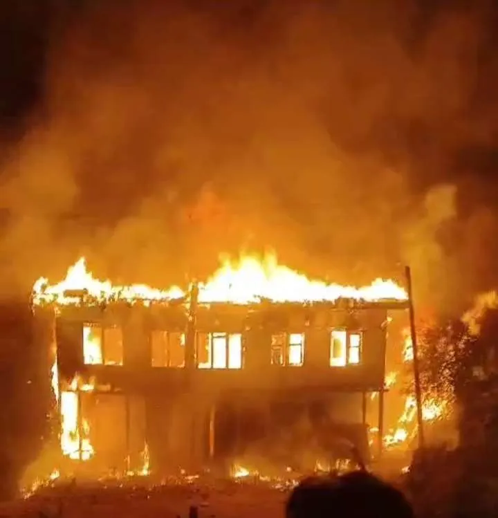 Four residential houses damaged in fire in Kishtwar's Kuchhal village