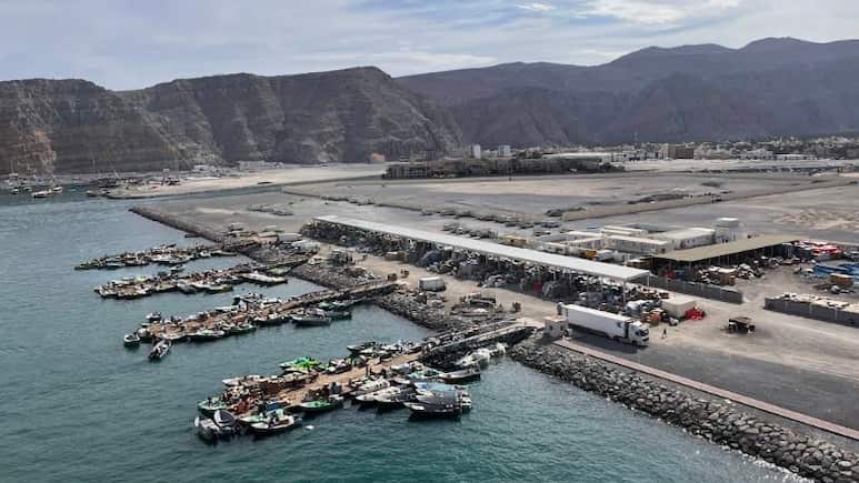 United States Strikes Iranian Sites Near Strait of Hormuz Amid Escalating Conflict