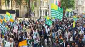 Thousands of British Kashmiris Protest Against Pakistani Forces Over Alleged Atrocities in PoJK