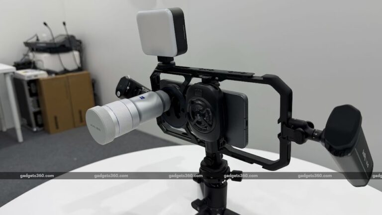 Vivo X300 Ultra Confirmed to Feature Samsung HP0 Periscope Telephoto Camera With Professional-Grade Stabilisation